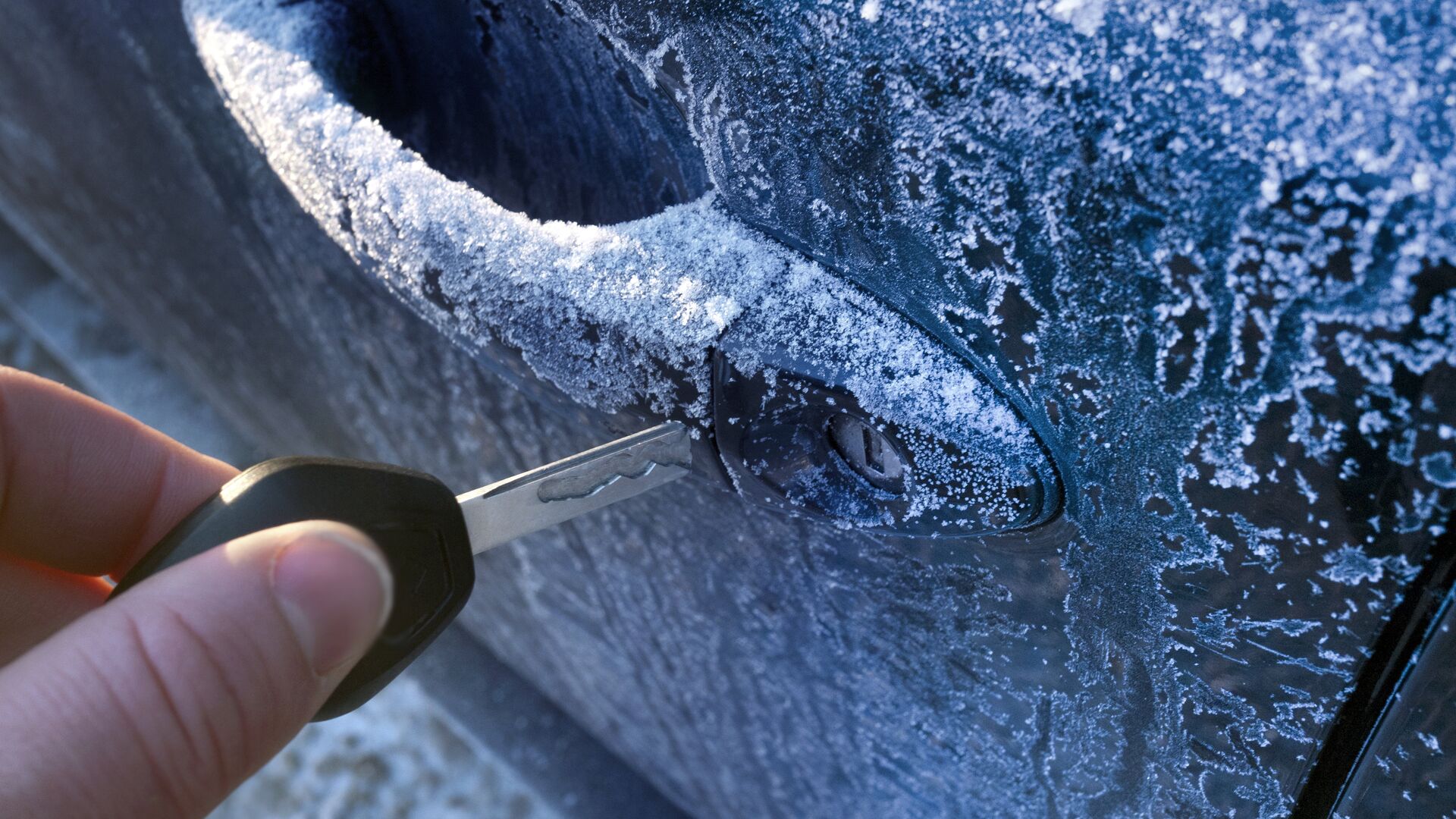 unlock frozen car door