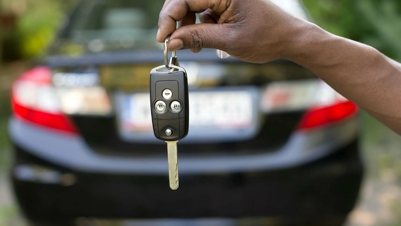 How to Tell If Your Car Key Is About to Break