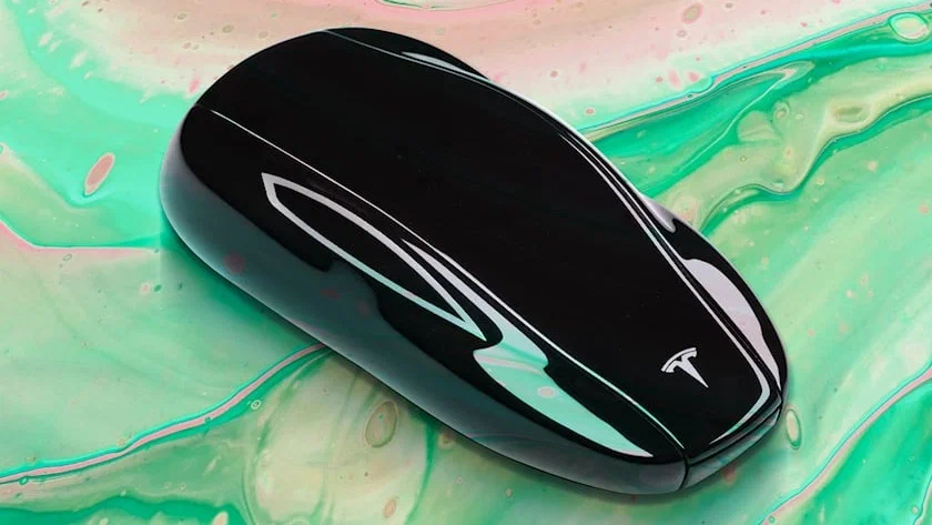 Locked Key in Tesla: What to Do?