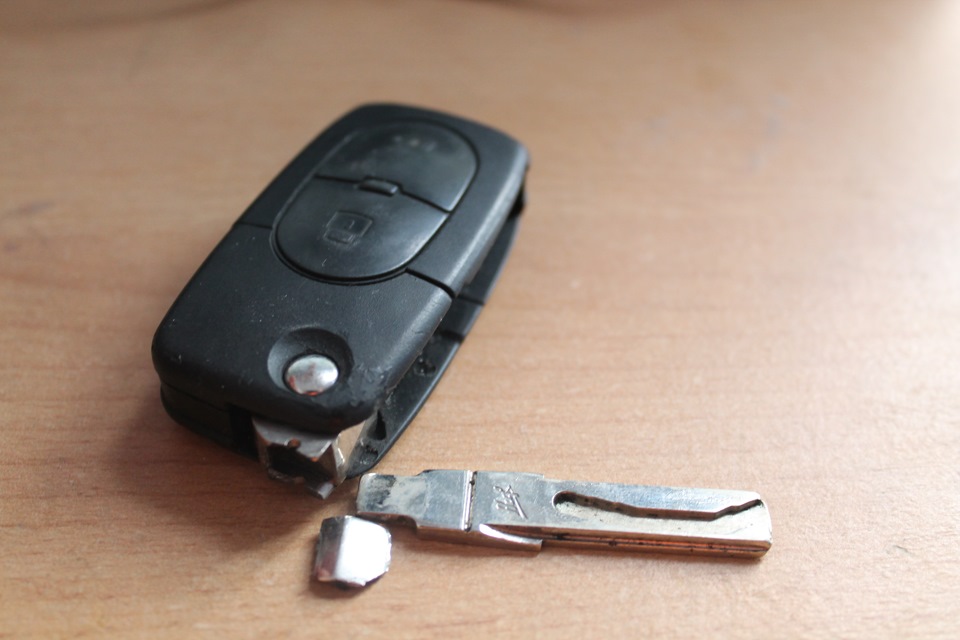 Car Key Snapped Off in Half: What Should You Do?