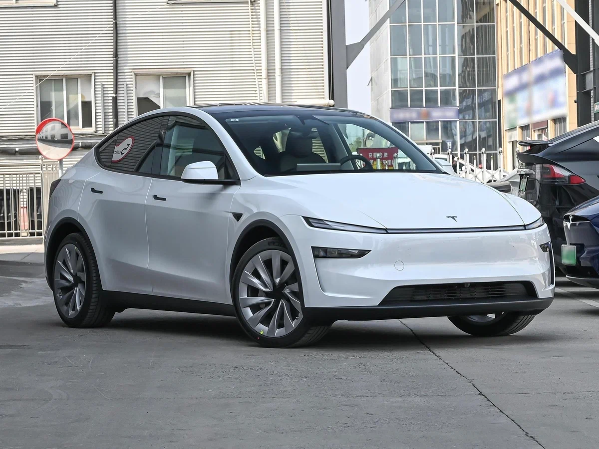 Tesla Model Y 2026 safest electric SUV