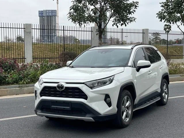 Toyota RAV4 Hybrid 2026 family SUV safety technology